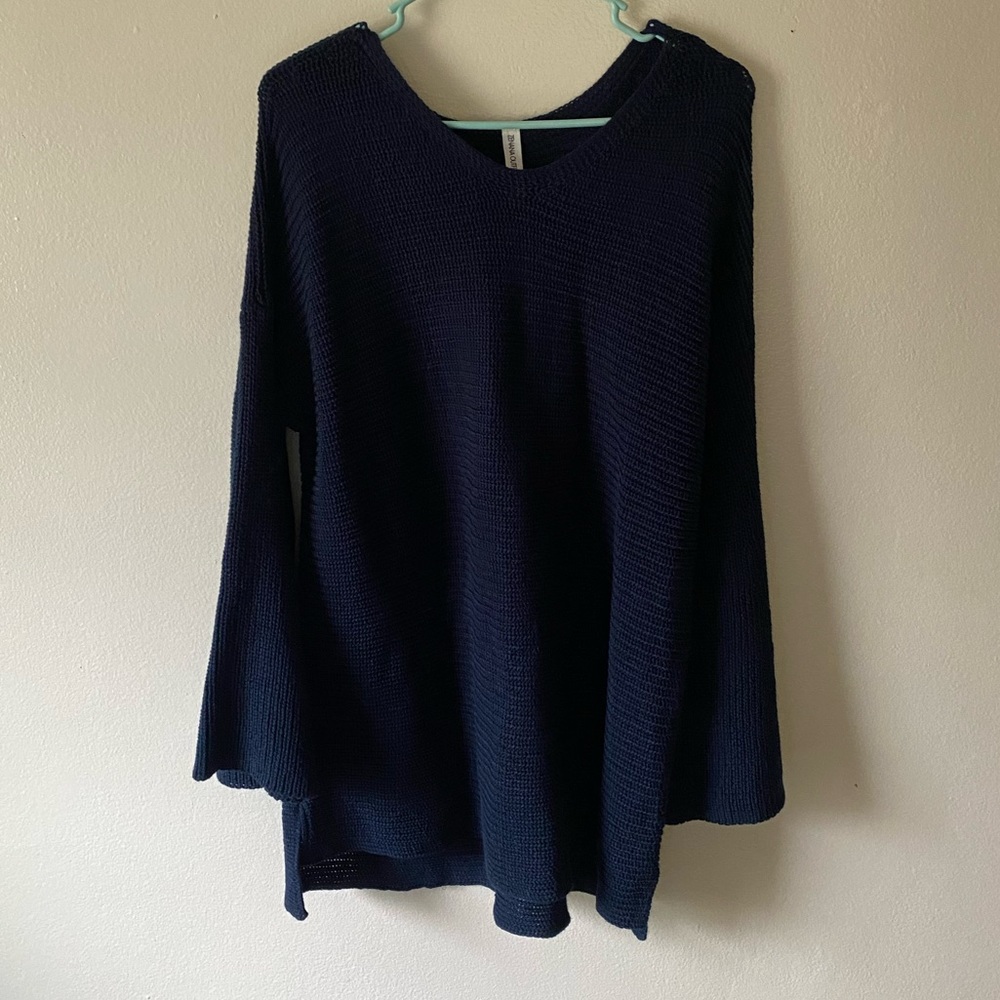 Zenana Outfitters Women’s BOHO Bell Sleeve Tunic length Knit Sweater